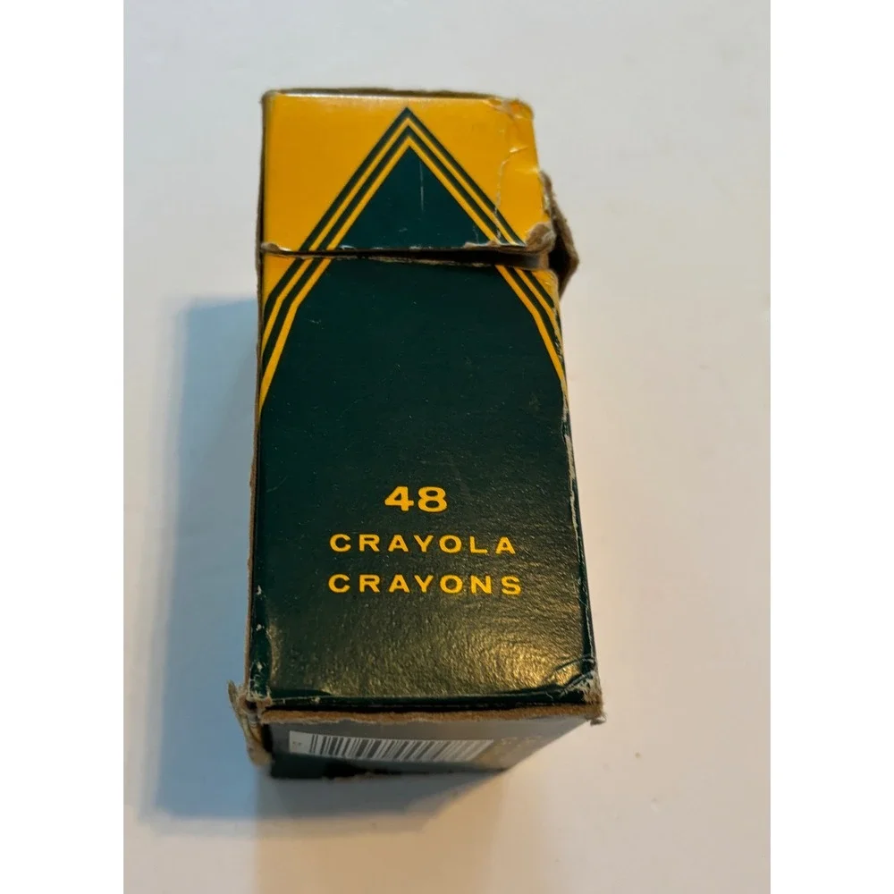 Crayola Vintage 48 Count Crayons No. 48 Binney & Smith Multi-Color Art Supplies